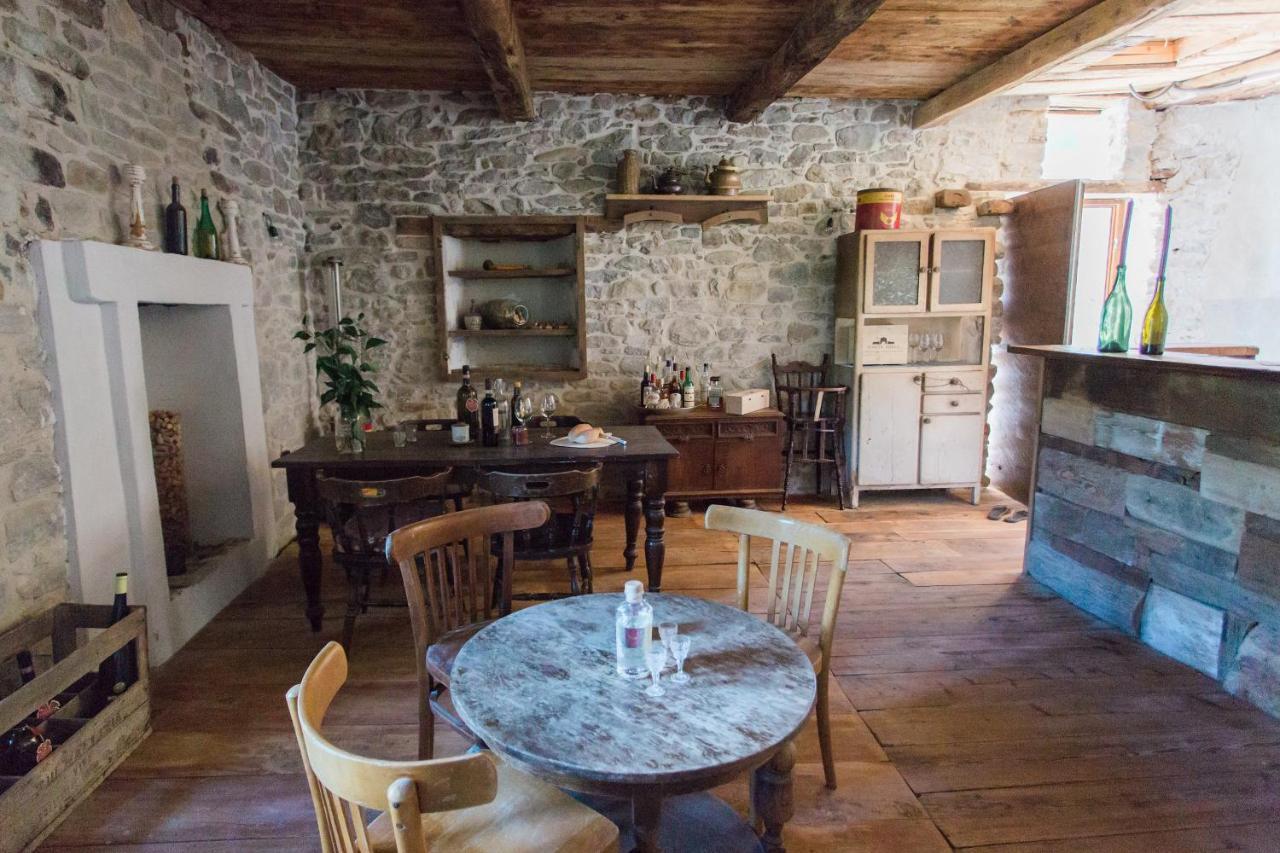 B&B Barbaia Levice Екстериор снимка
